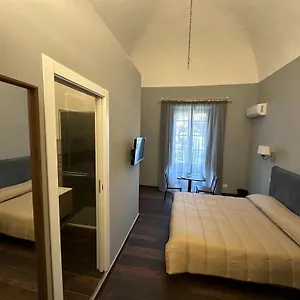Couette-café Palazzo Fischetti, Catane